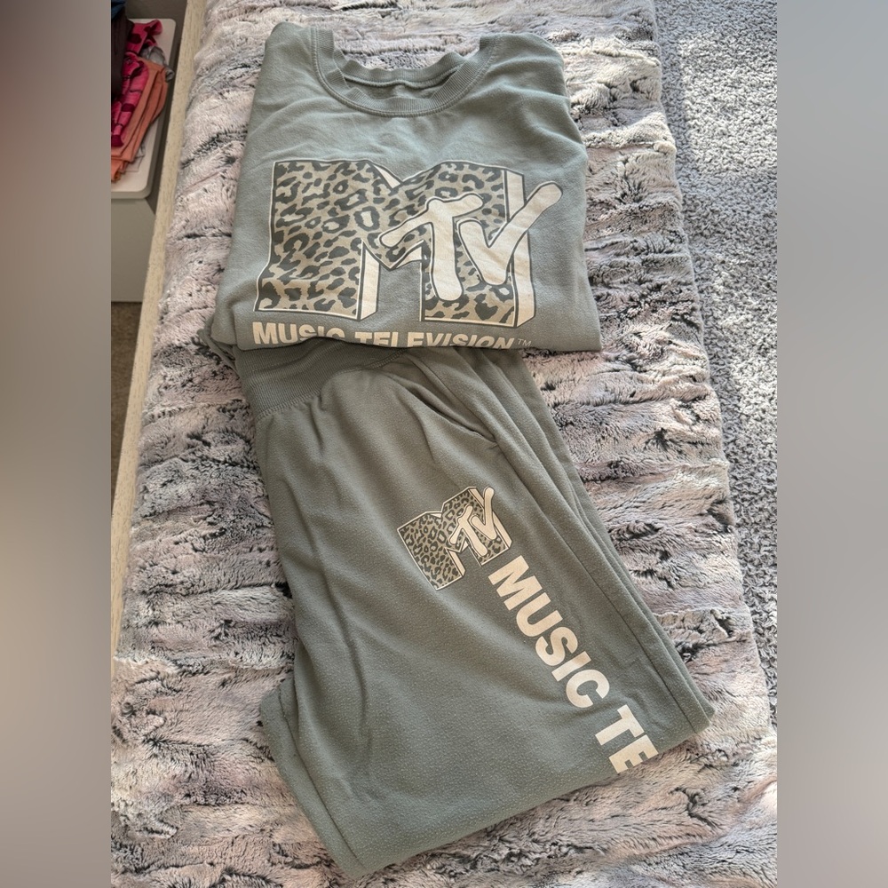 MTV Charcoal Lounge Hoodie